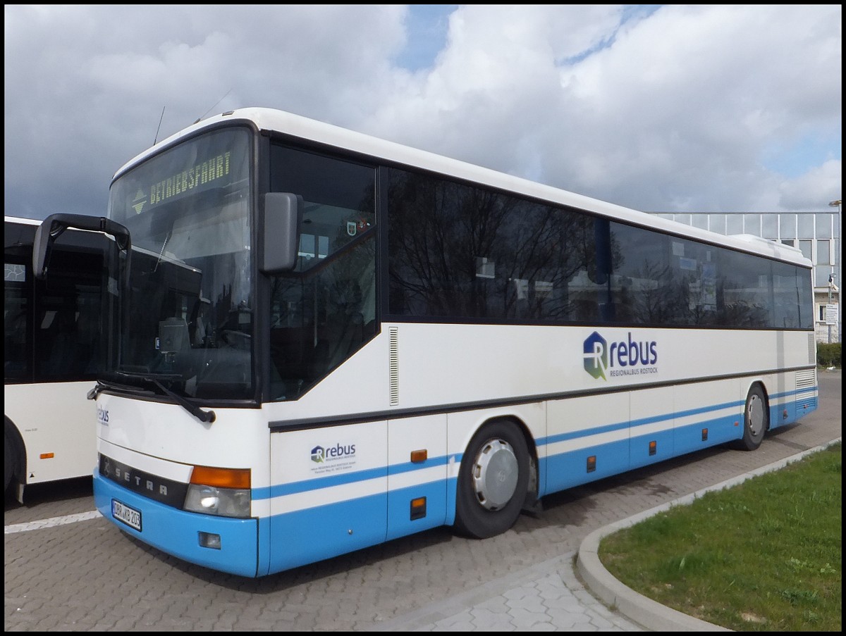 Setra 315 UL von Regionalbus Rostock in Rostock am 13.04.2014