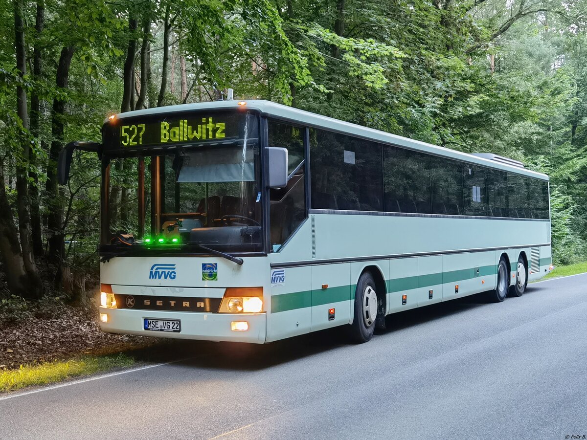 Setra 319 UL der MVVG vor Godenswege am 25.08.2022