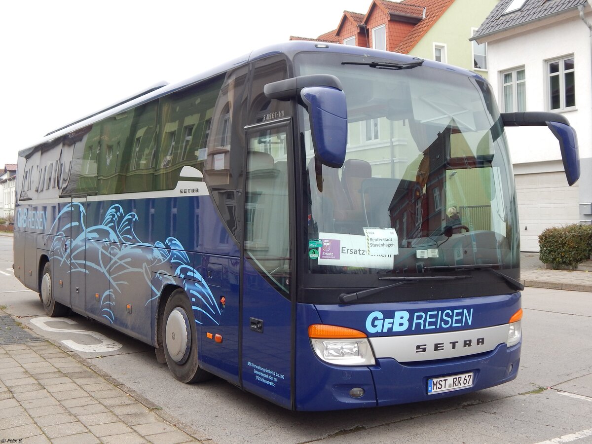 Setra 415 GT-HD von GFB-Reisen aus Deutschland in Neubrandenburg am 23.11.2019