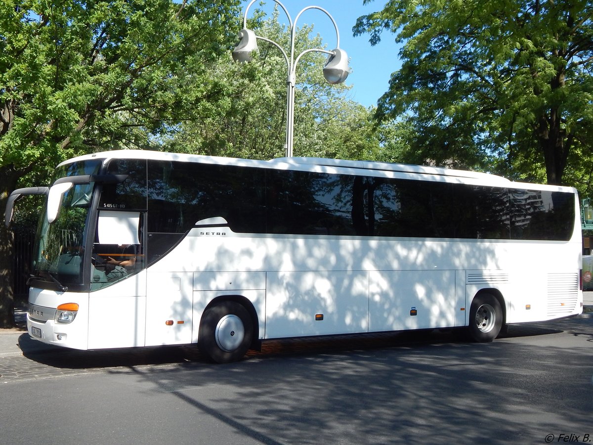 Setra 415 GT-HD von Luboš Kaiser aus Tschechien in Berlin am 08.06.2016