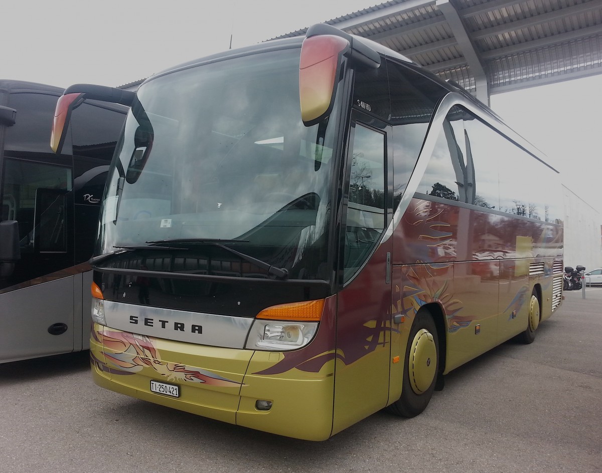 Setra 415 HD ex-Gössi, Romantic Tours, Fribourg pirntemps 2015