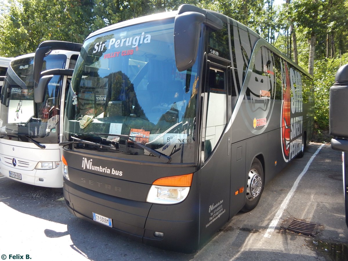 Setra 415 HD von Ini Umbria Bus aus Italien in Hohenschwangau am 11.08.2015