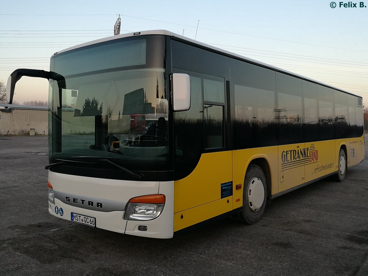 Setra 415 NF von Becker-Strelitz Reisen aus Deutschland in Neubrandenburg am 27.01.2017