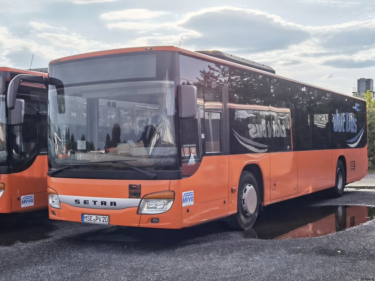 Setra 415 NF der MVVG in Röbel am 25.07.2022