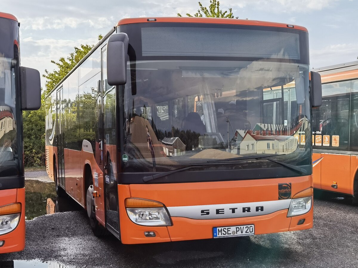 Setra 415 NF der MVVG in Röbel am 25.07.2022