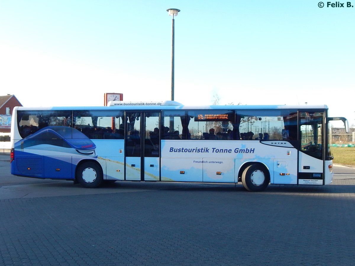 Setra 415 UL von Tonne aus Deutschland in Neubrandenburg am 02.12.2016