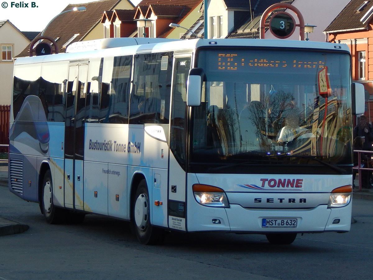 Setra 415 UL von Tonne aus Deutschland in Neubrandenburg am 02.12.2016