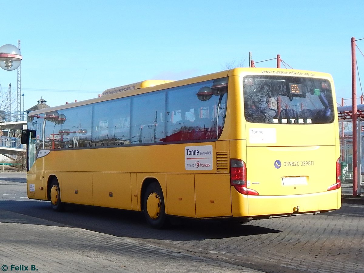 Setra 415 UL von Tonne aus Deutschland in Neubrandenburg am 25.02.2017