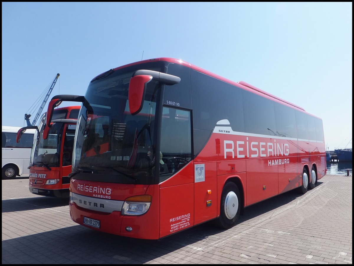 Setra 416 GT-HD vom Reisering Hamburg aus Deutschland im Stadthafen Sassnitz am 04.05.2013