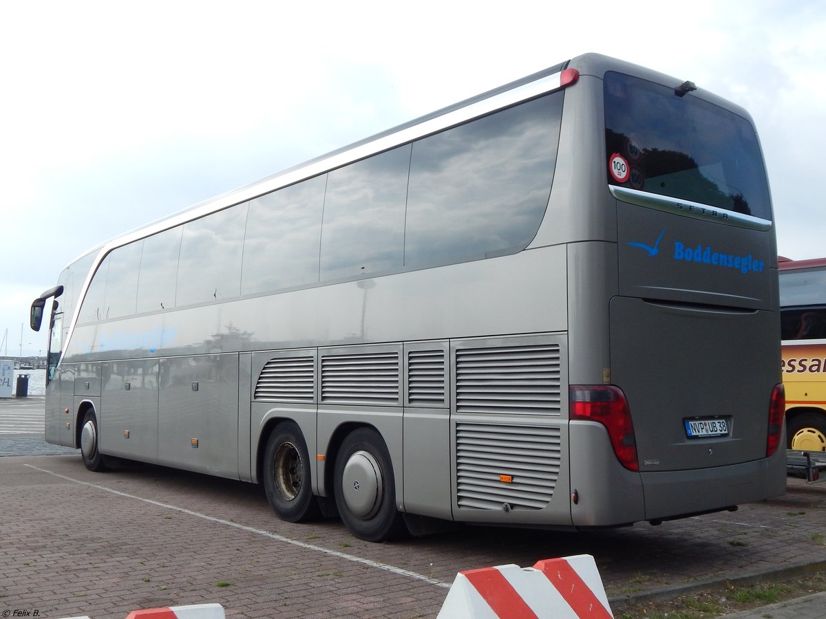Setra 416 HDH von Boddensegler aus Deutschland im Stadthafen Sassnitz am 14.08.2018