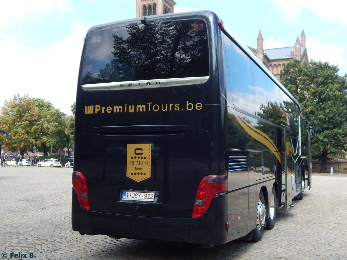 Setra 416 HDH von Carolus - Premium Tours aus Belgien in Potsdam am 24.08.2015