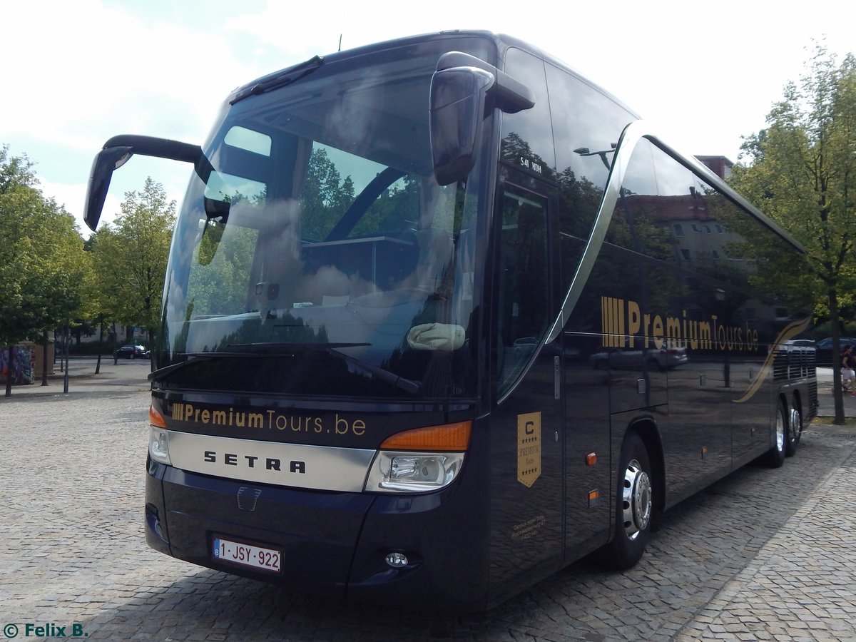 Setra 416 HDH von Carolus - Premium Tours aus Belgien in Potsdam am 24.08.2015