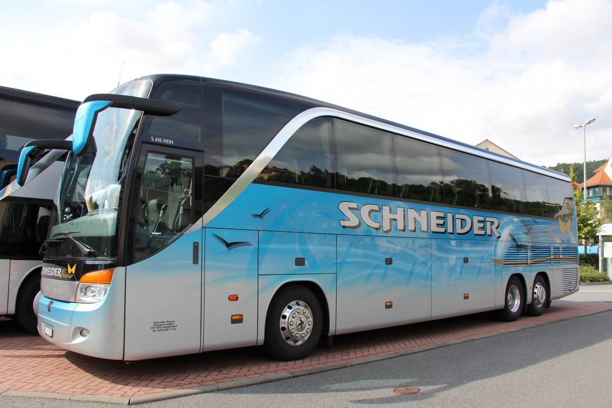 Setra 416 HDH  Starcar  (SO 21950) bei der Porzellanmanufaktur in Meissen D, Schneider Reisen und Transport AG, Langendorf, Aufgenommen am 15. August 2014