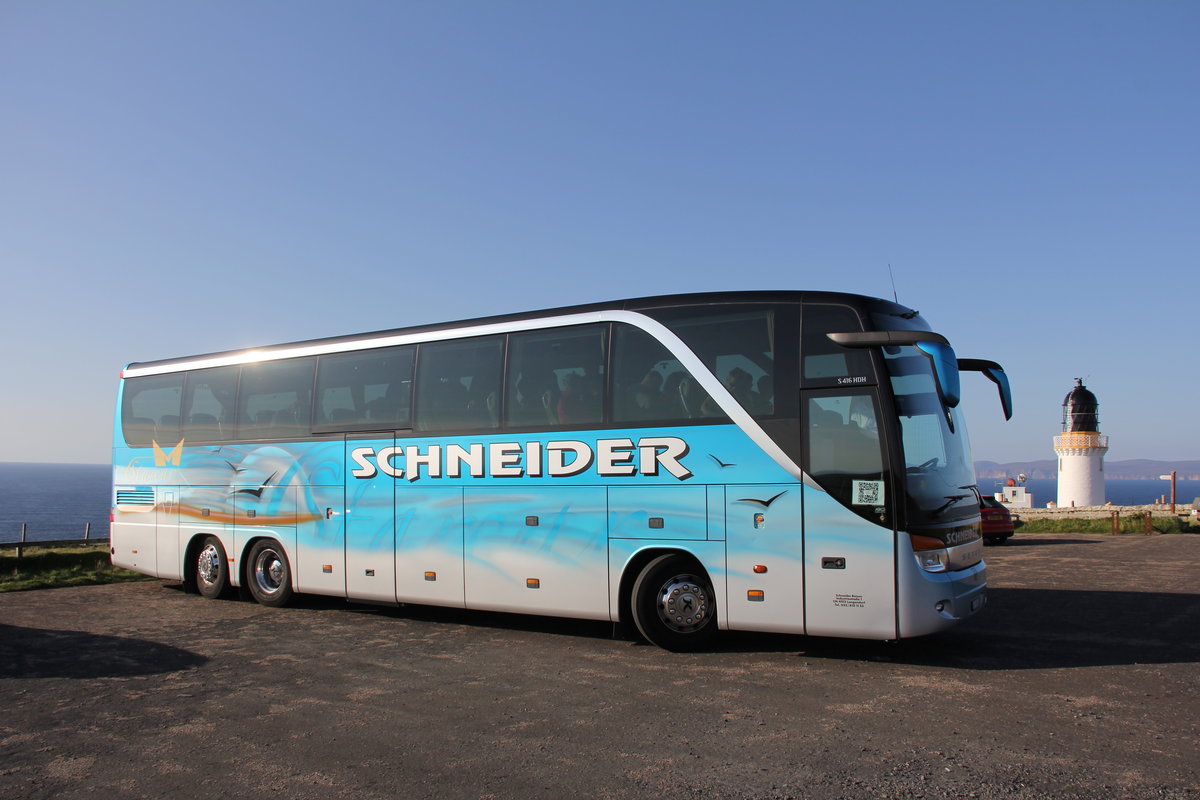 Setra 416 HDH  Starcar  (SO 21950) am Dunnet Head, Schottland, der nördlichsten Punkt der britischen Hauptinsel, Schneider Reisen und Transport AG, Langendorf, Aufgenommen am 2. September 2017