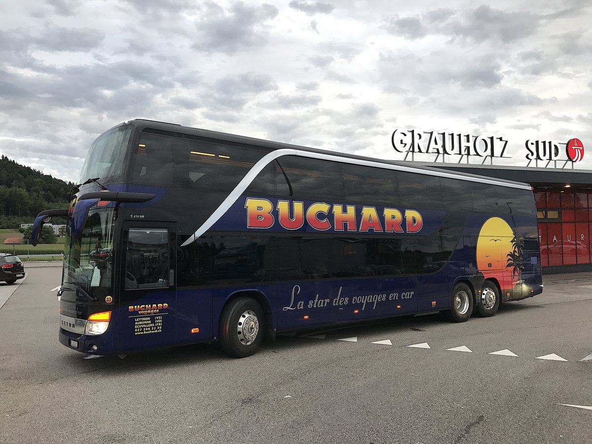 Setra 431 DT 33 Buchard, près de Berne juillet 2017 

Plus de photos sur : https://www.facebook.com/AutocarsenSuisse/ 