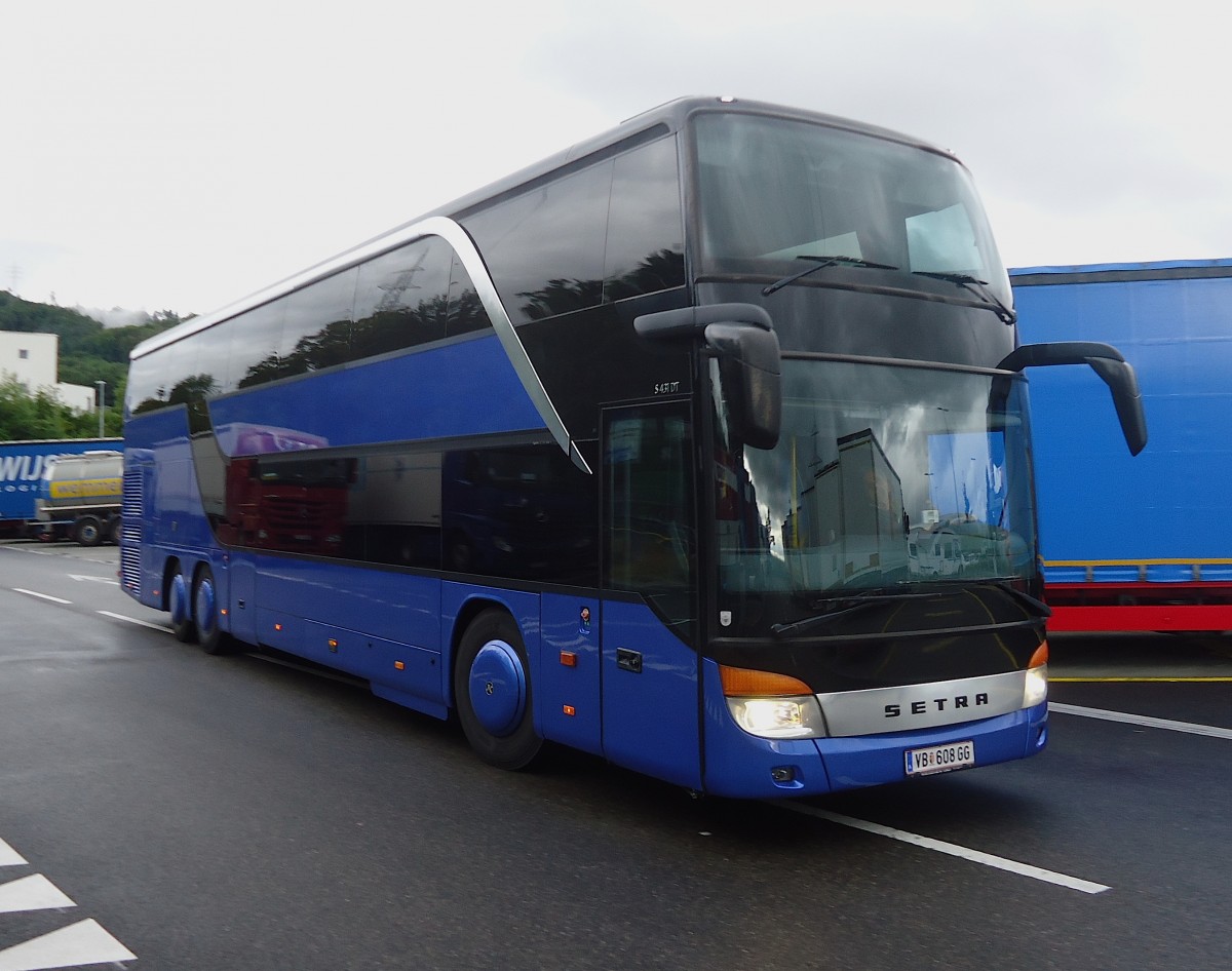 Setra 431 DT, Inconnu Autriche, près de Berne juillet 2015