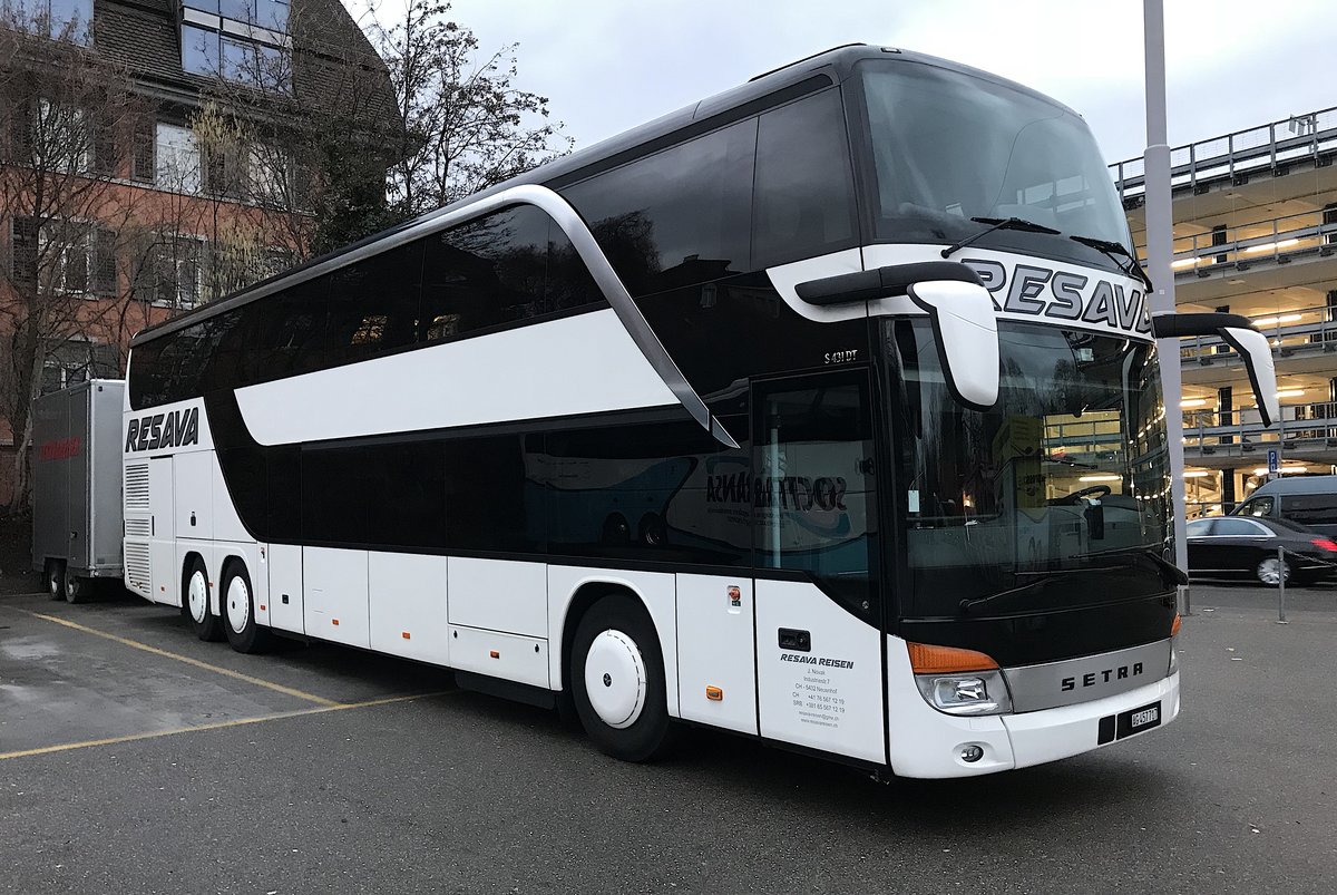 Setra 431 DT Resava, Zurich janvier 2018

Plus de photos sur : https://www.facebook.com/AutocarsenSuisse/ 