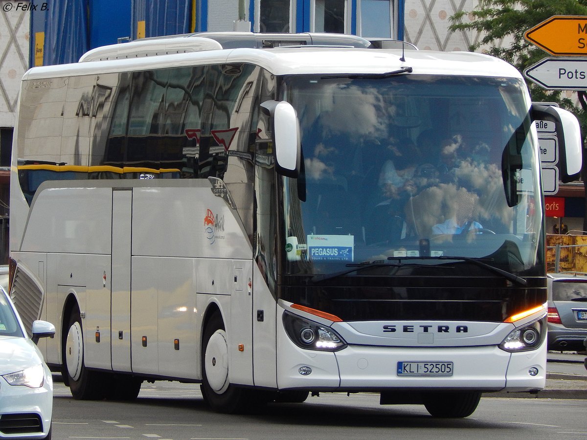 Setra 515 HD von Asik sp. z.o.o. aus Polen in Berlin am 09.06.2016