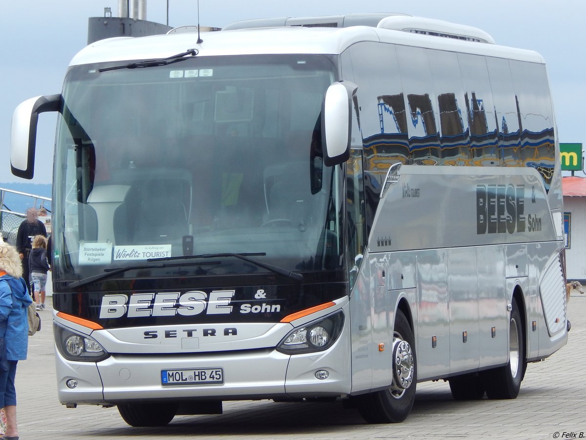 Setra 515 HD von Beese & Sohn aus Deutschland im Stadthafen Sassnitz am 22.07.2017