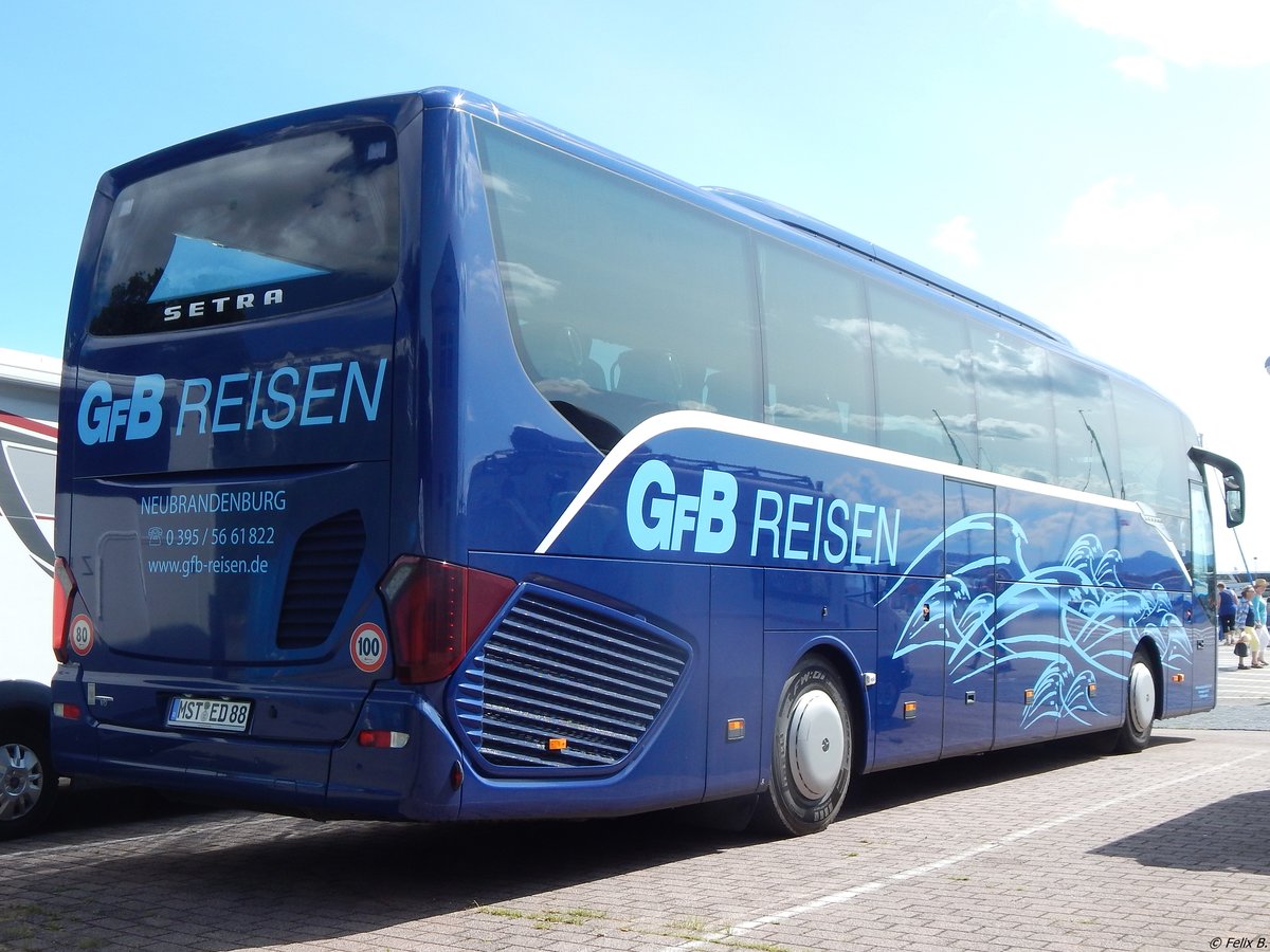 Setra 515 HD von GFB-Reisen aus Deutschland im Stadthafen Sassnitz am 23.08.2017