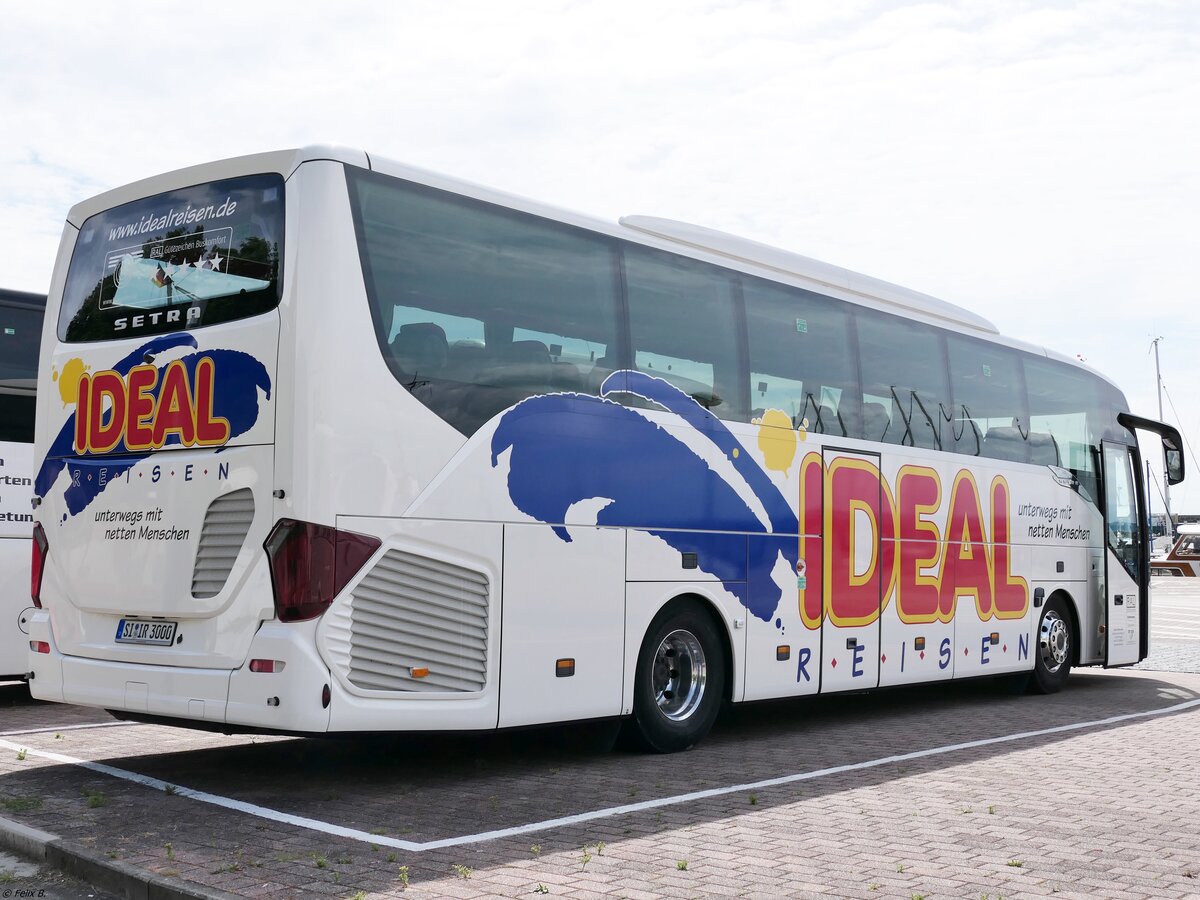 Setra 515 HD von Ideal Reisen aus Deutschland im Stadthafen Sassnitz am 08.07.2020