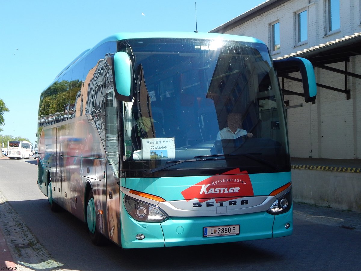 Setra 515 HD von Kastler aus Österreich im Stadthafen Sassnitz am 05.06.2015