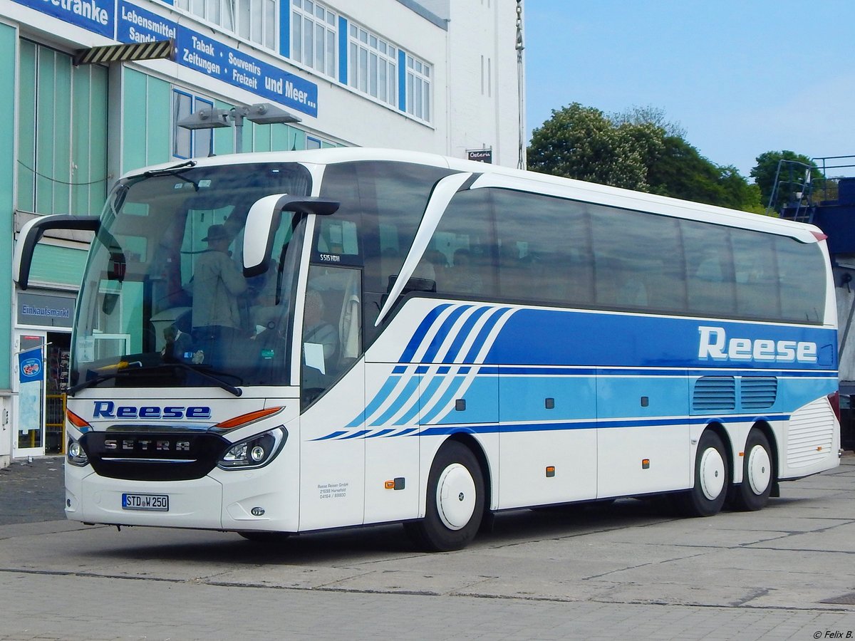 Setra 515 HDH von Reese Reisen aus Deutschland im Stadthafen Sassnitz am 27.05.2016