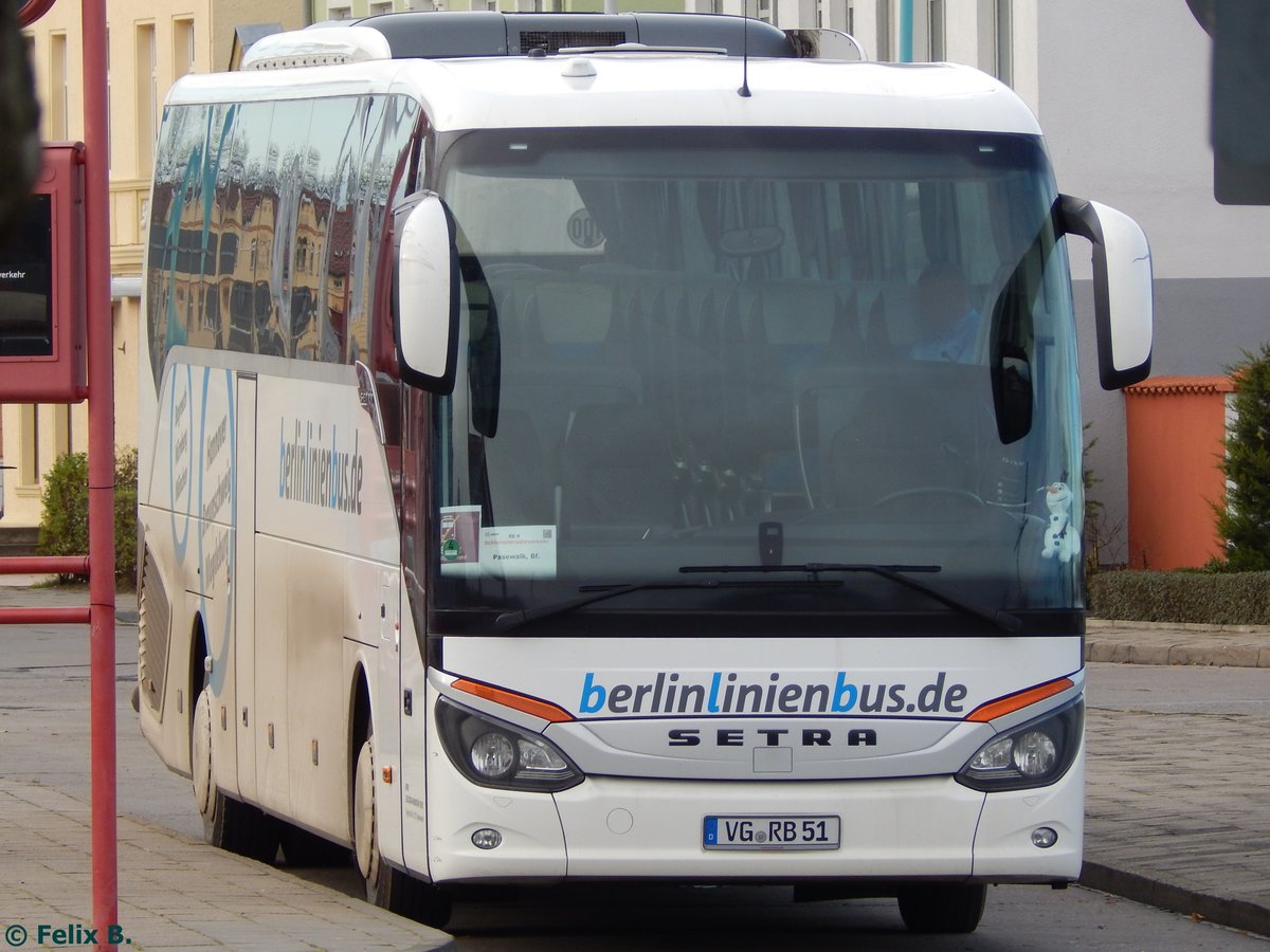 Setra 516 HD von BerlinLinienBus/URB in Neubrandenburg am 19.11.2016