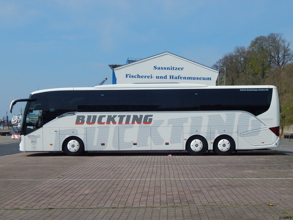 Setra 516 HD von Buckting aus Deutschland im Stadthafen Sassnitz am 29.04.2018