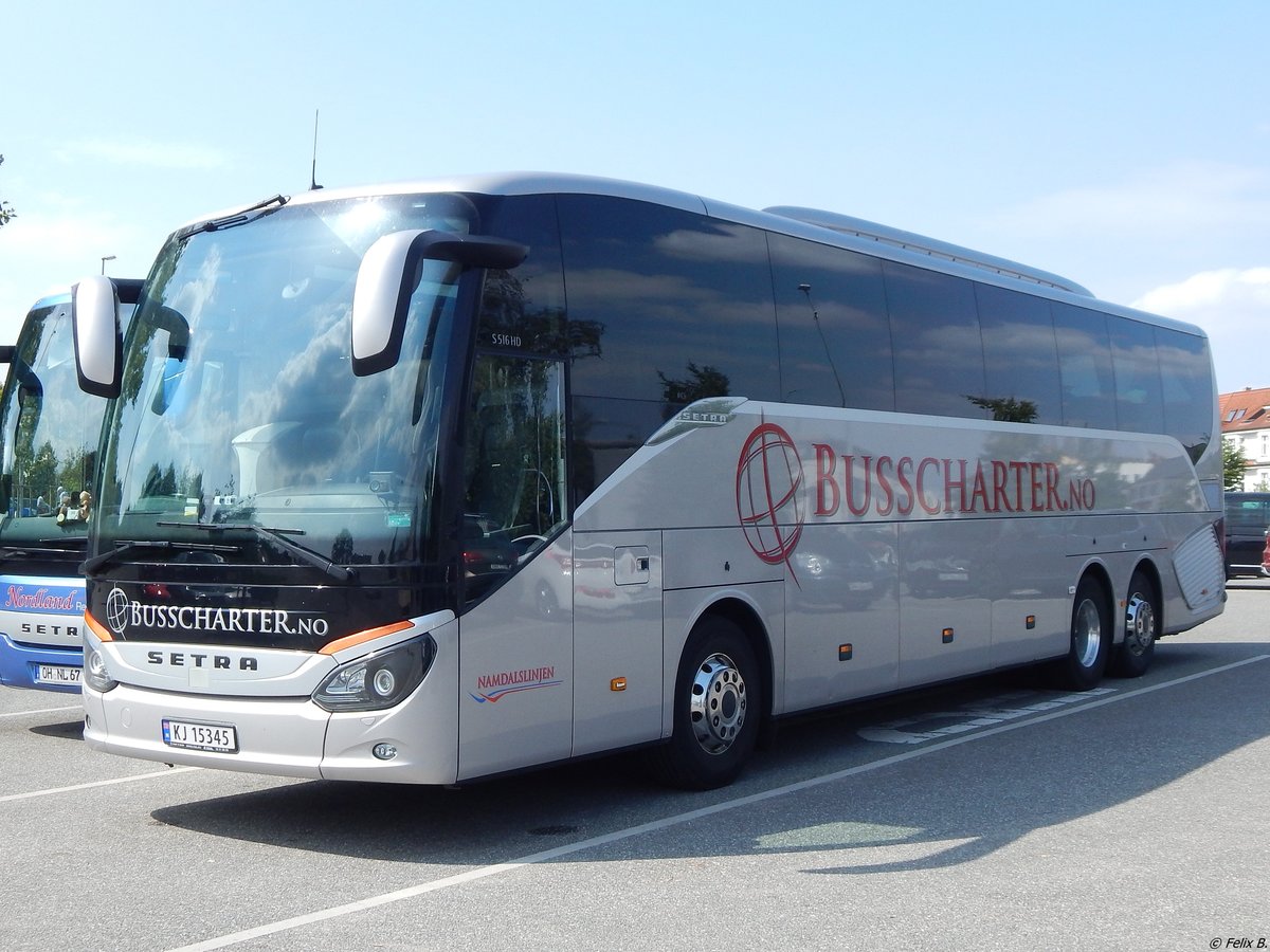 Setra 516 HD von Busscharter.no aus Norwegen in Schwerin am 09.08.2018