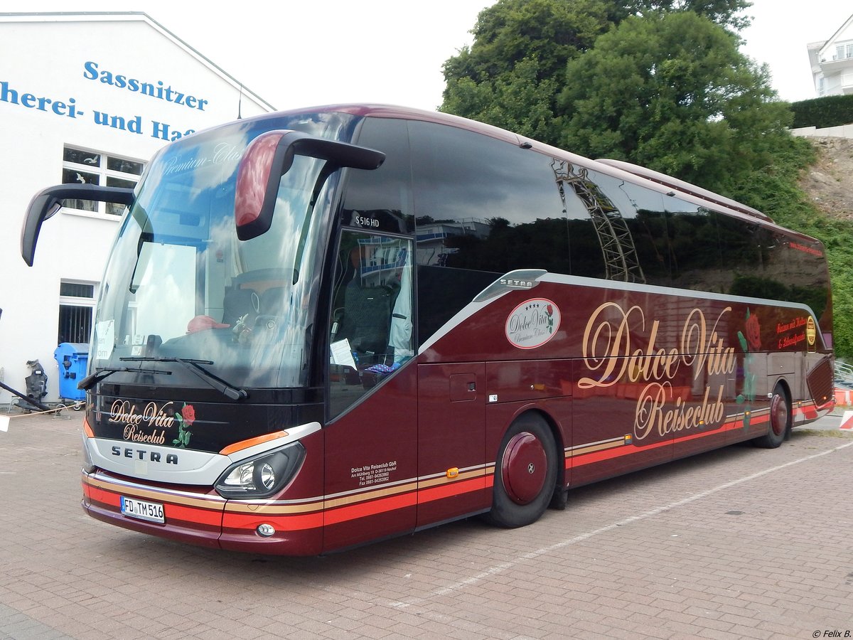 Setra 516 HD von Dolce Vita Reiseclub aus Deutschland im Stadthafen Sassnitz am 15.07.2018