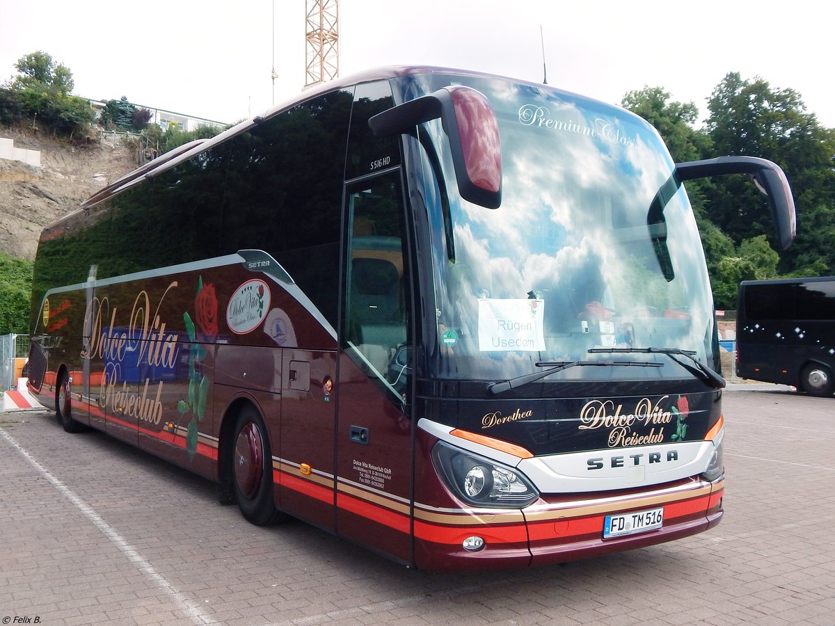 Setra 516 HD von Dolce Vita Reiseclub aus Deutschland im Stadthafen Sassnitz am 15.07.2018