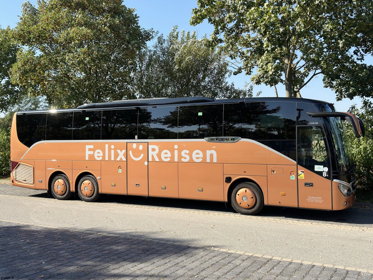 Setra 516 HD von Felix-Reisen aus Deutschland in Malchow am 20.09.2024