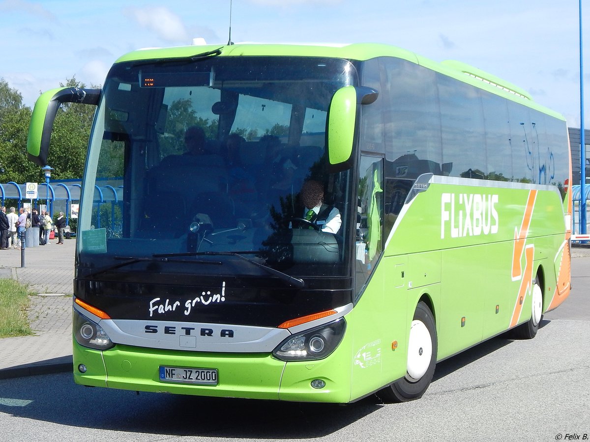 Setra 516 HD von Flixbus/Thors Reisen aus Deutschland in Rostock am 27.06.2017