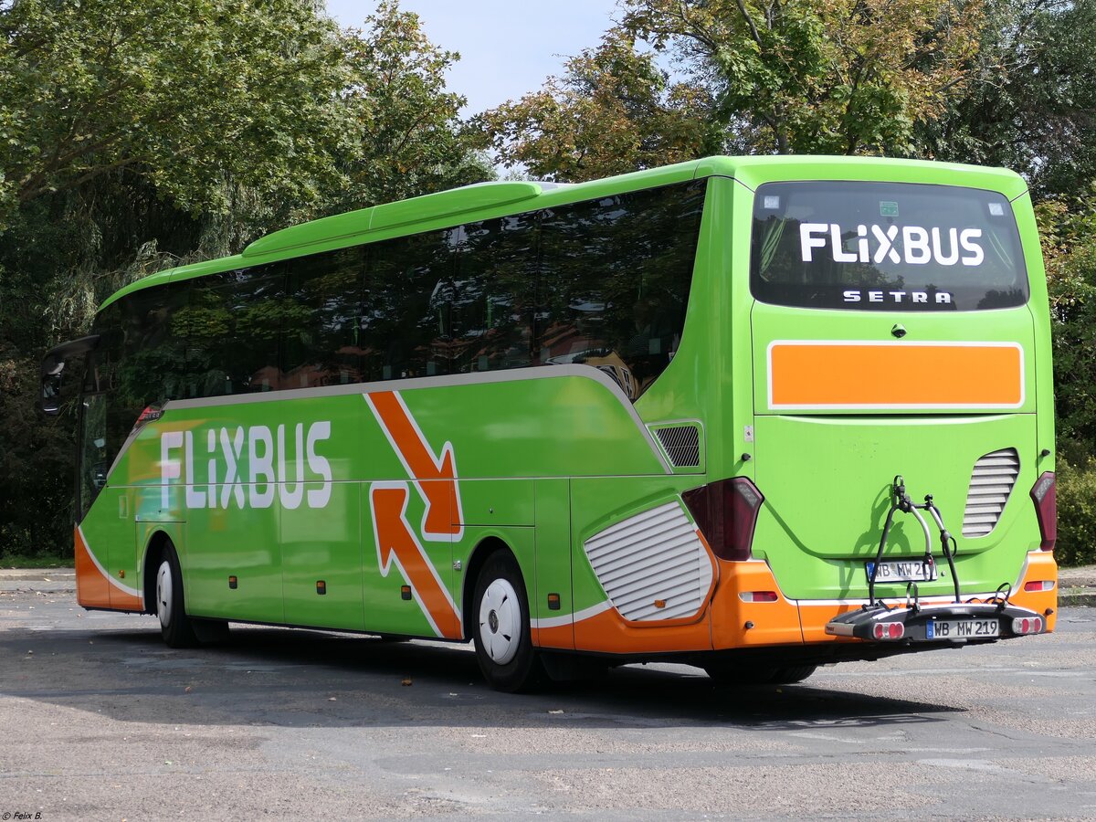 Setra 516 HD von Flixbus/Wricke Touristik aus Deutschland in Stralsund am 05.09.2021