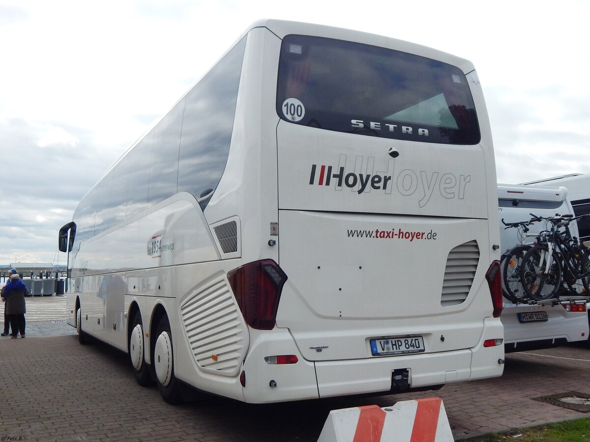 Setra 516 HD von Hoyer aus Deutschland im Stadthafen Sassnitz am 07.10.2019
