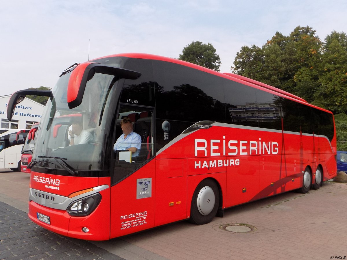 Setra 516 HD vom Reisering Hamburg aus Deutschland im Stadthafen Sassnitz am 07.09.2014