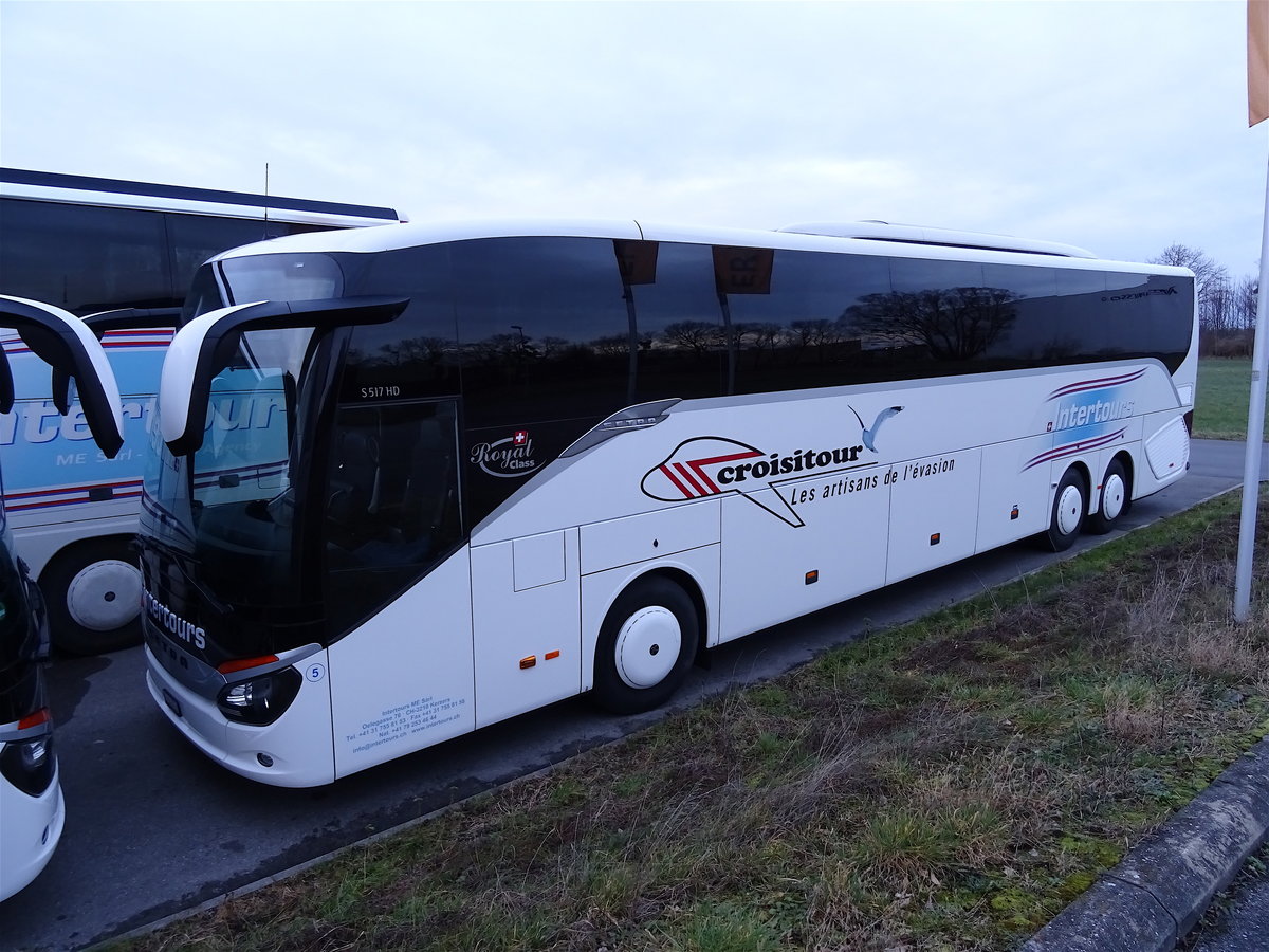 Setra 517 HD Intertours / Croisicar, Avenches février 2016

Plus de photos sur : https://www.facebook.com/AutocarsenSuisse/