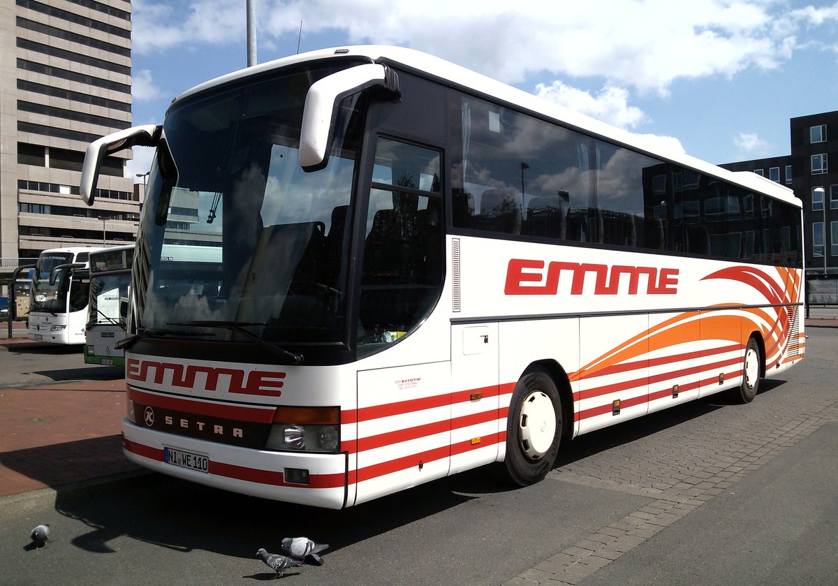 Setra Reisebus am alten ZOB Hannover , aufgenommen am 19.05.2015