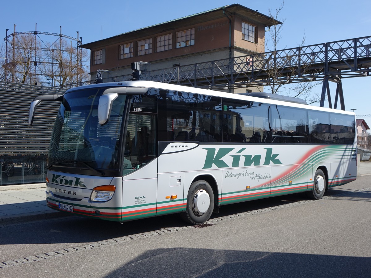 Setra S 415 UL der Fa. Kink Reisen am Busbahnhof im Memmingen (28.03.2015)
