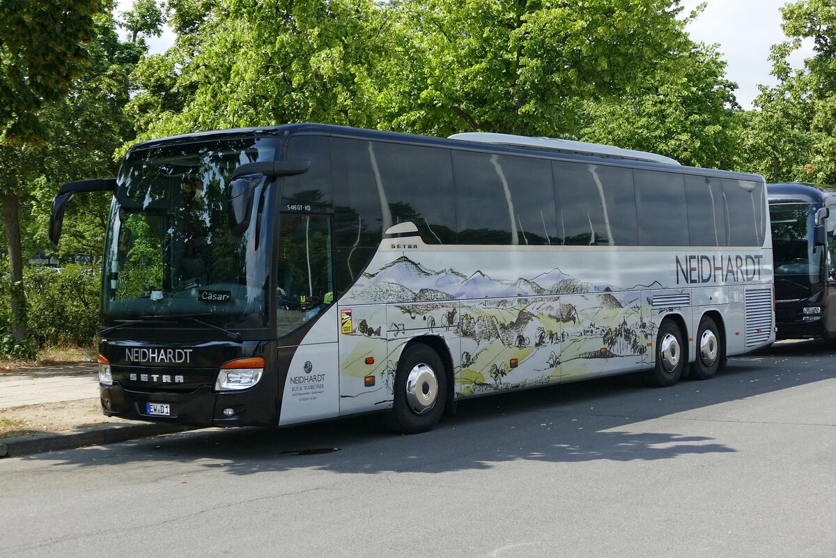Setra S 416 GT-HD- Neidhardt Bus&Taxibetrieb. Berlin im Juni 2023.