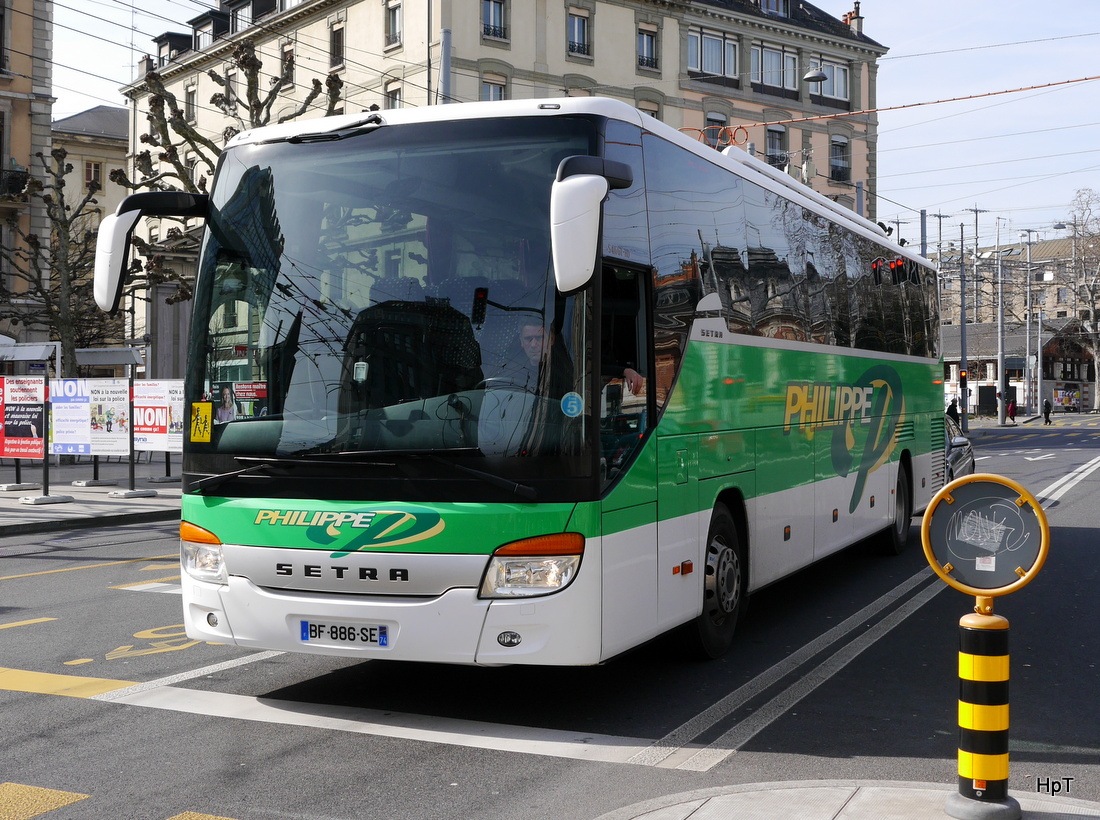 Setra S 416 GT-HD unterwegs in der Stadt Genf am 08.03.2015
