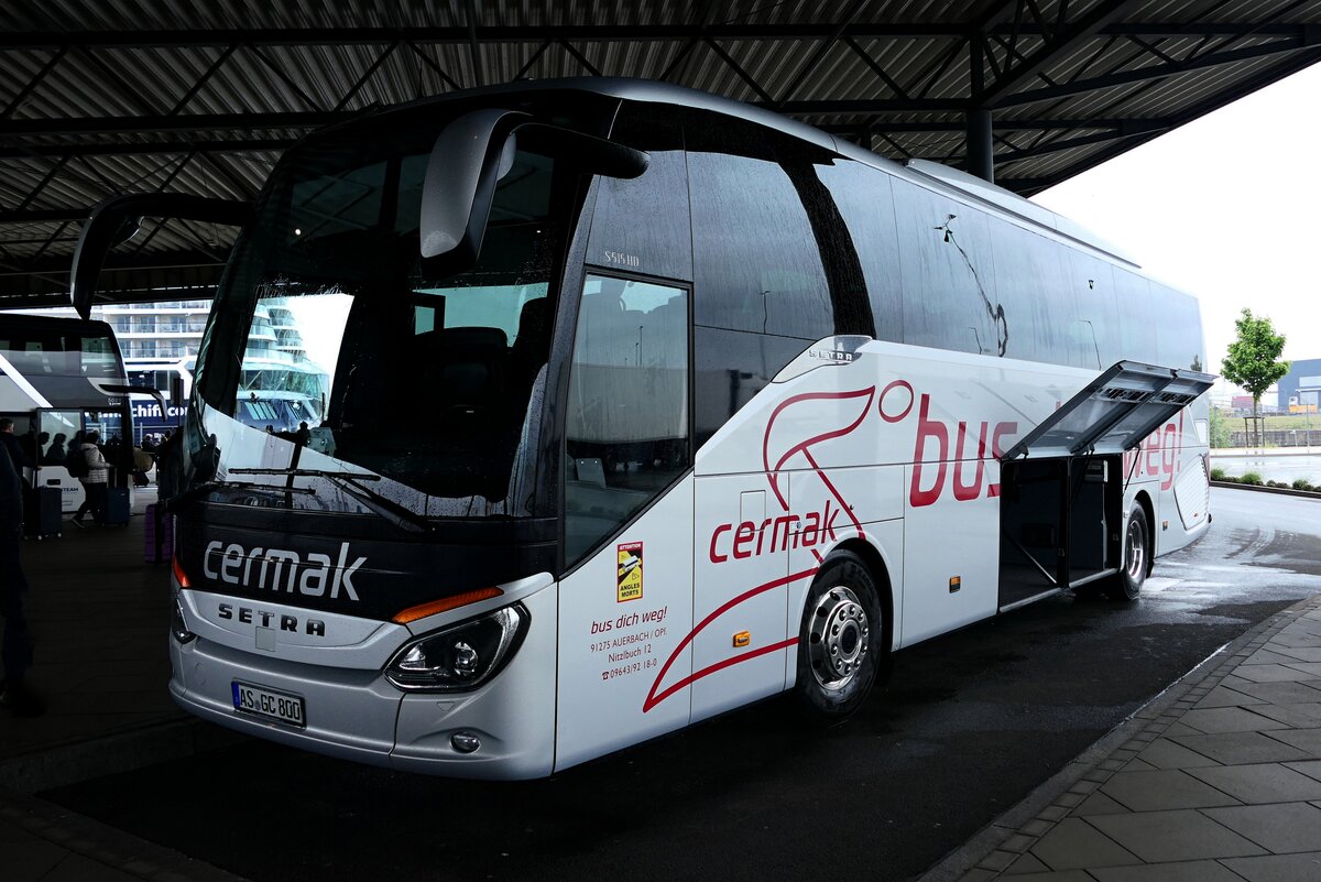 Setra S 515 HD von ''Cermak'' GmbH im Mai 2025.