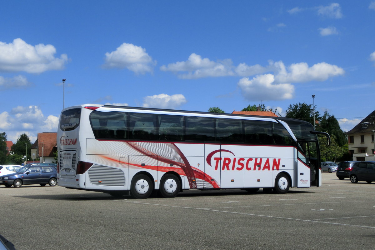 Setra S 516 HDH von Trischan am 22.05.2019 in Wissembourg (F)