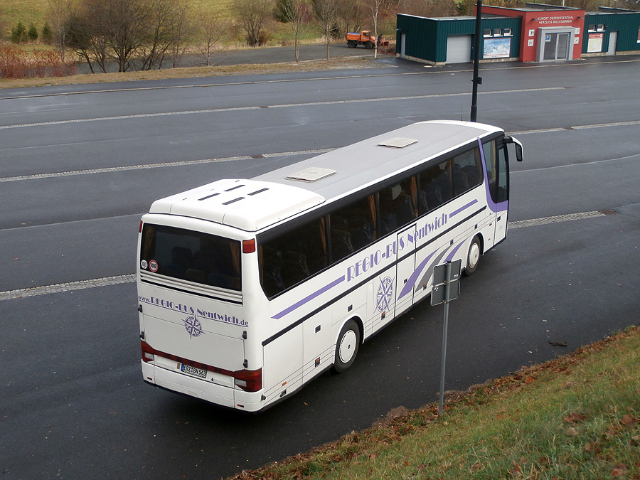 Setra S315HD von Regiobus Netwich in Oberwiesenthal. (7. 11. 2013)