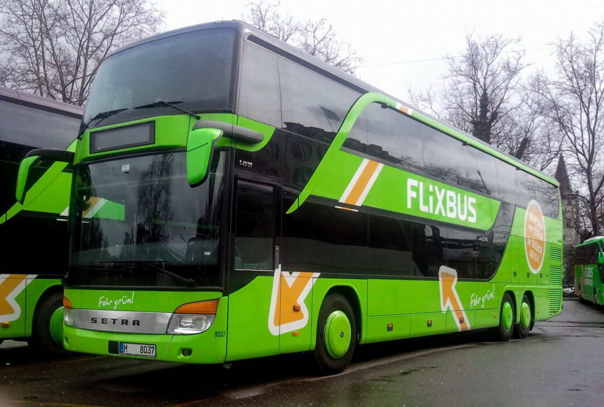Setra S431 Doppeldecker von Flixbus, aufgenommen in Zürich am 06.03.2016.