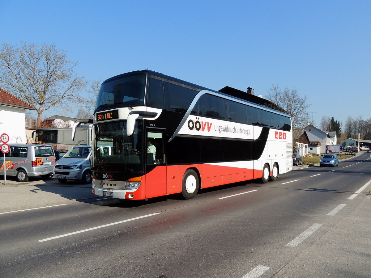 SETRA S431DT, im Einsatz für OÖVV auf der B124 im Kurs342 Richtung Linz; 150321