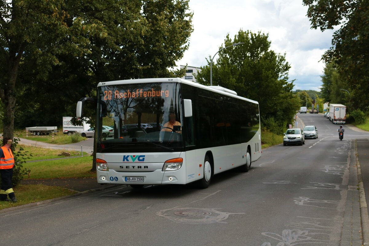 Setra Überlandbus am 09.08.21 in Hösbach