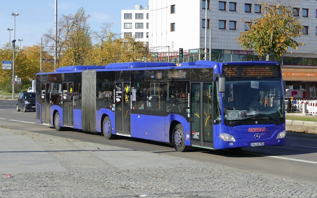SEV Ersatzverkehr der S Bahn Berlin-S42, mit dem Mercedes-Benz Citaro C2 G von Univers-Reisen aus Bonn. Berlin im Oktober 2022.