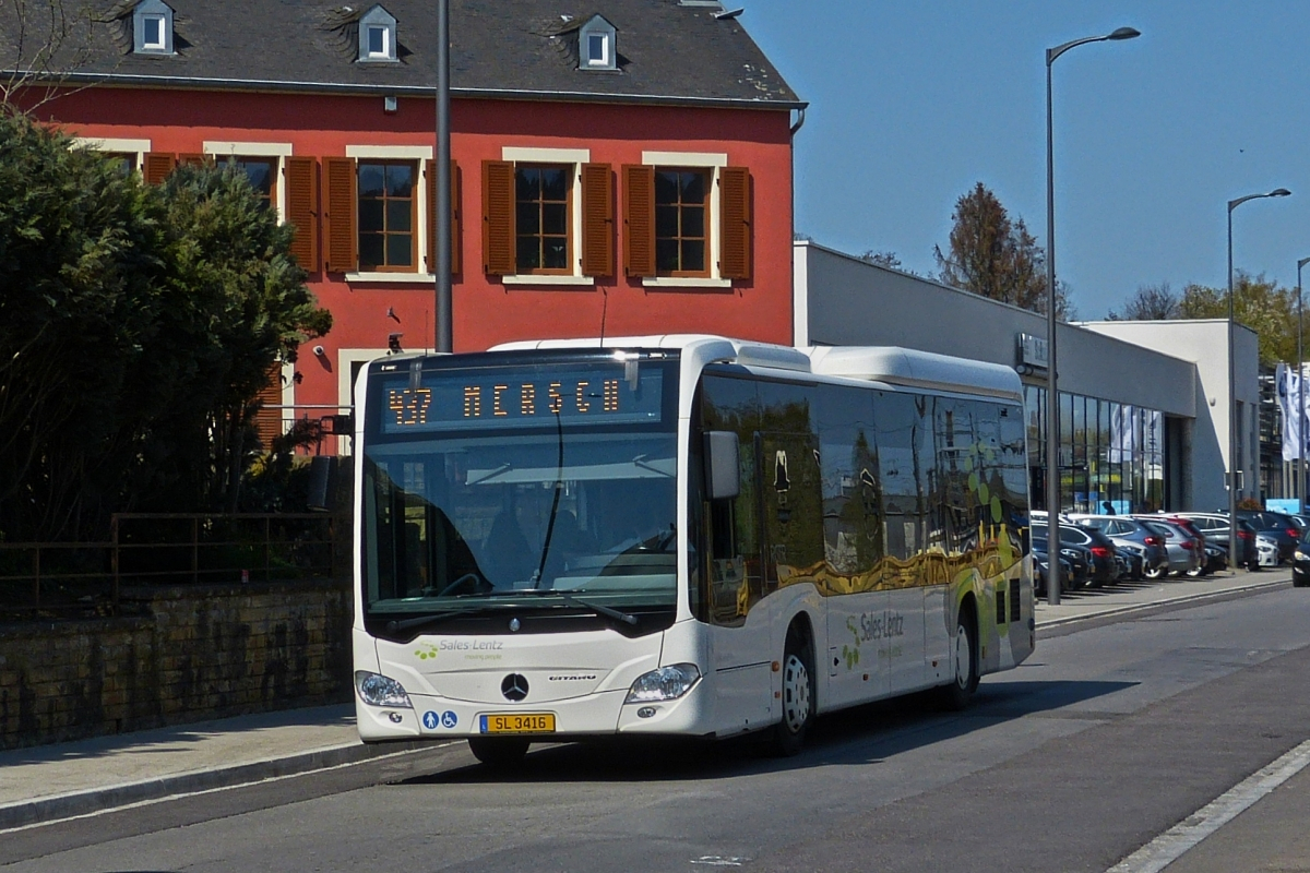 SL 3416, Mercedes Benz Citaro von Sales Lentz hat vor kurzem den Busbahnhof in Mersch verlassen. 19.04.2019